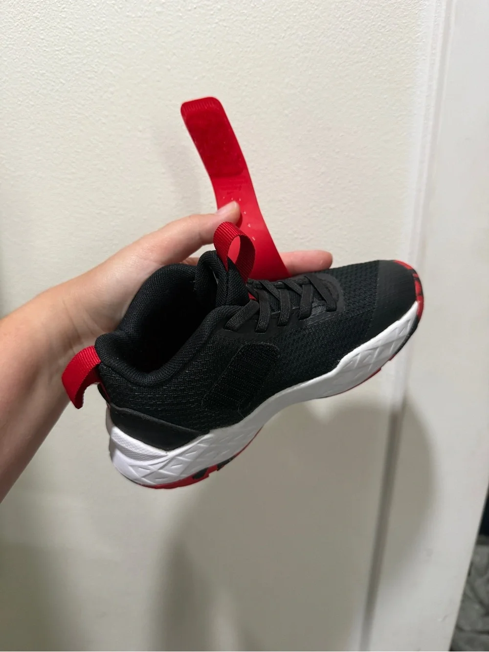 Nike Team Hustle D 12 size 10.5c